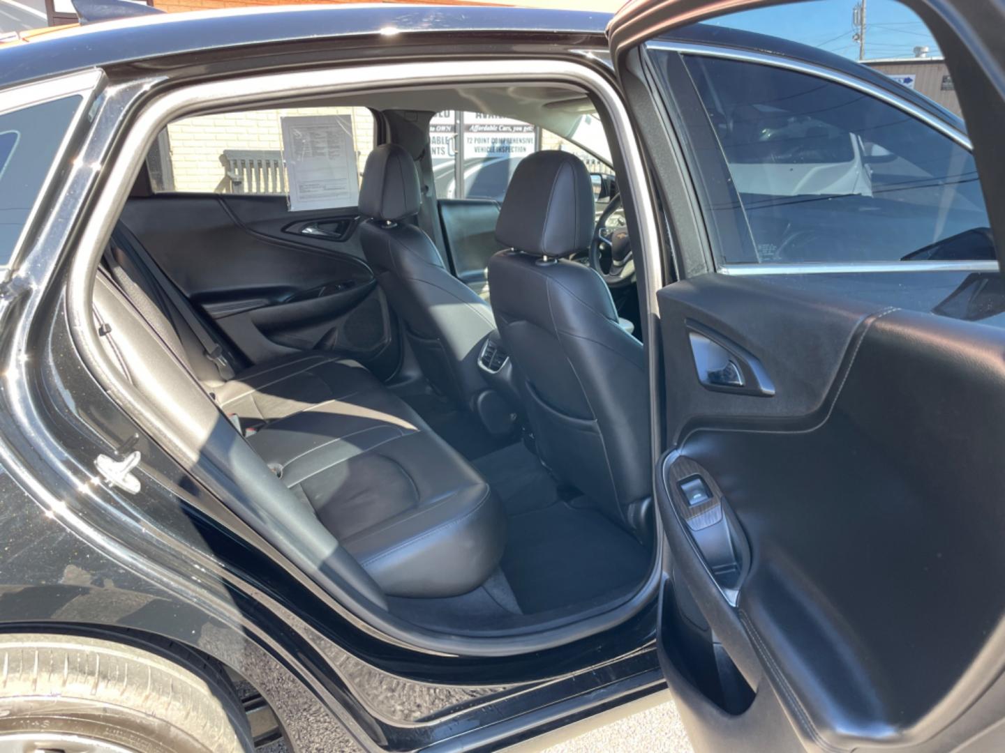 2017 Black Chevrolet Malibu (1G1ZH5SX0HF) with an 4-Cyl, Turbo, 2.0 Liter engine, Automatic, 9-Spd transmission, located at 8008 Warden Rd, Sherwood, AR, 72120, (501) 801-6100, 34.830078, -92.186684 - Photo#9